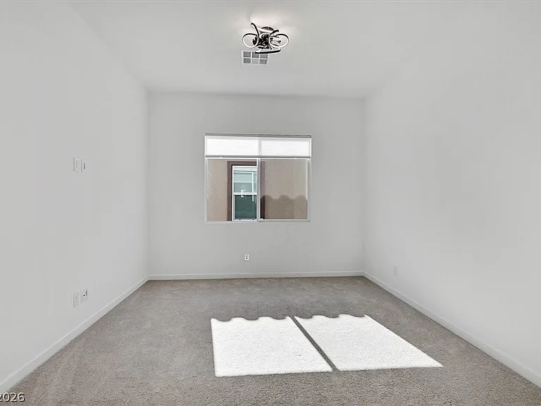 73 Atrani Bay Ct — Photo 20