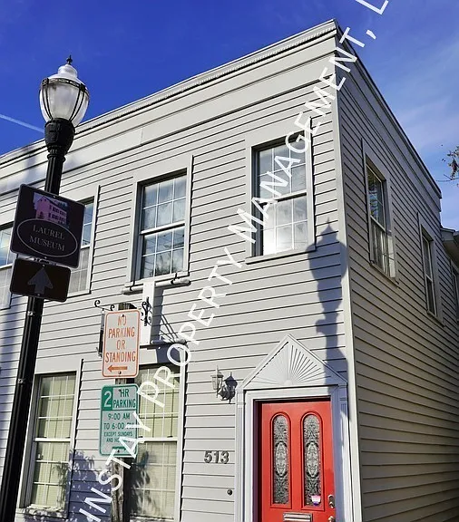 513 Main St — Photo 1