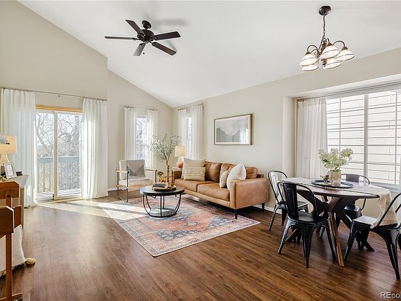 5th image of 8064 Decatur Court