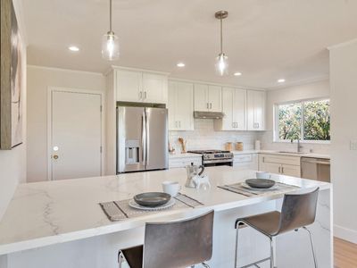 120 Holmes Ave, San Rafael, CA, 94903