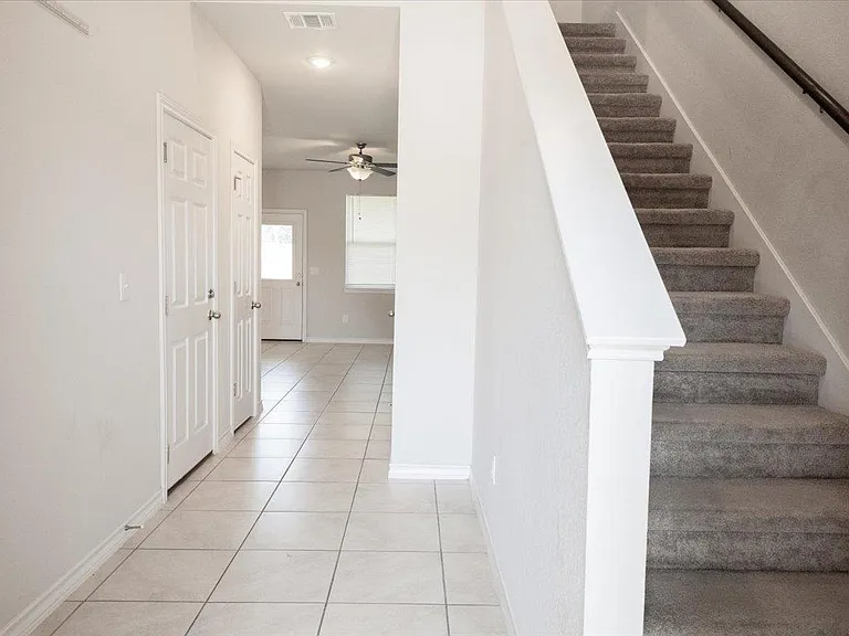 7403 Albany Dr — Photo 4