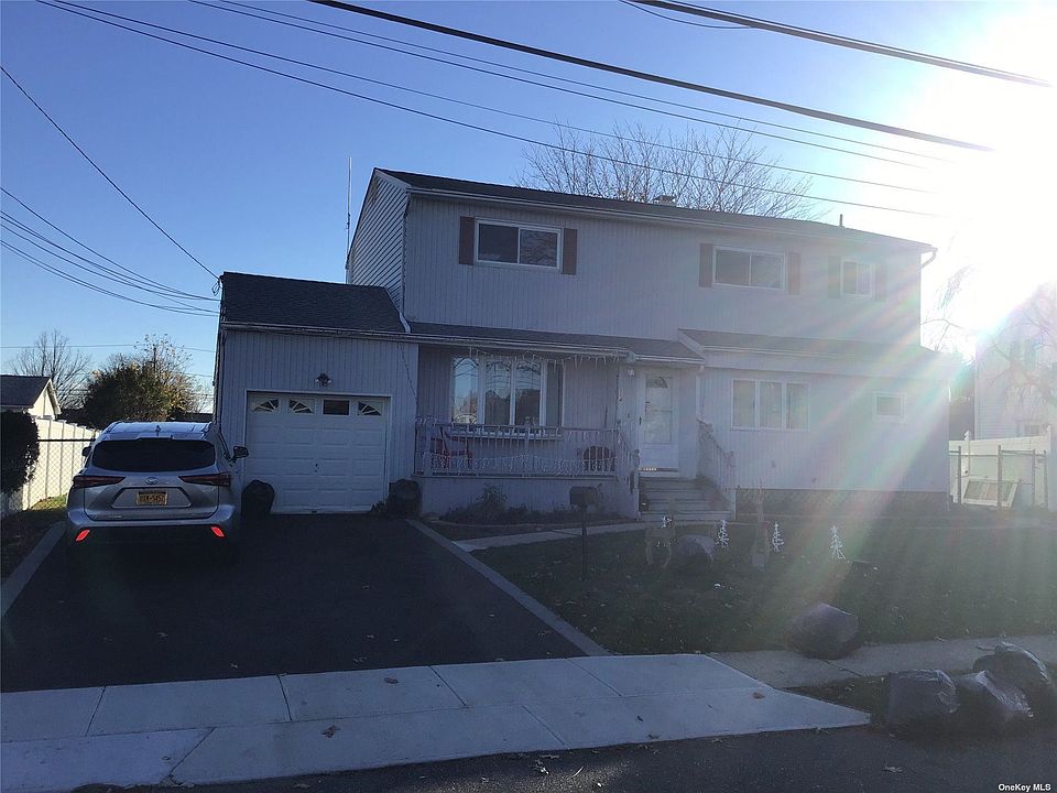 1st image of 114 Thomas St