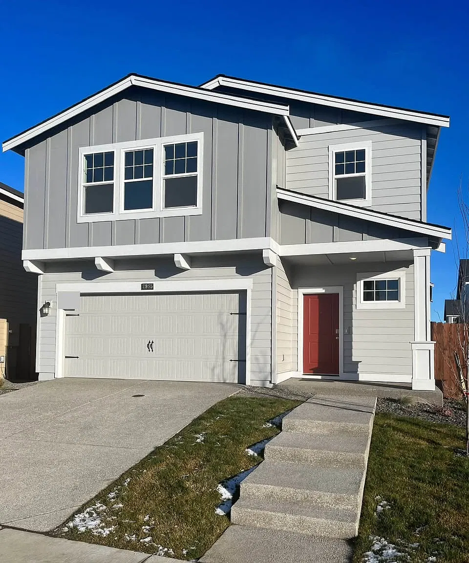 4 bed, 2251 sqft, $2,650 — Photo 1