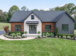 9041 Stonewall Rd, Appomattox, VA 24522