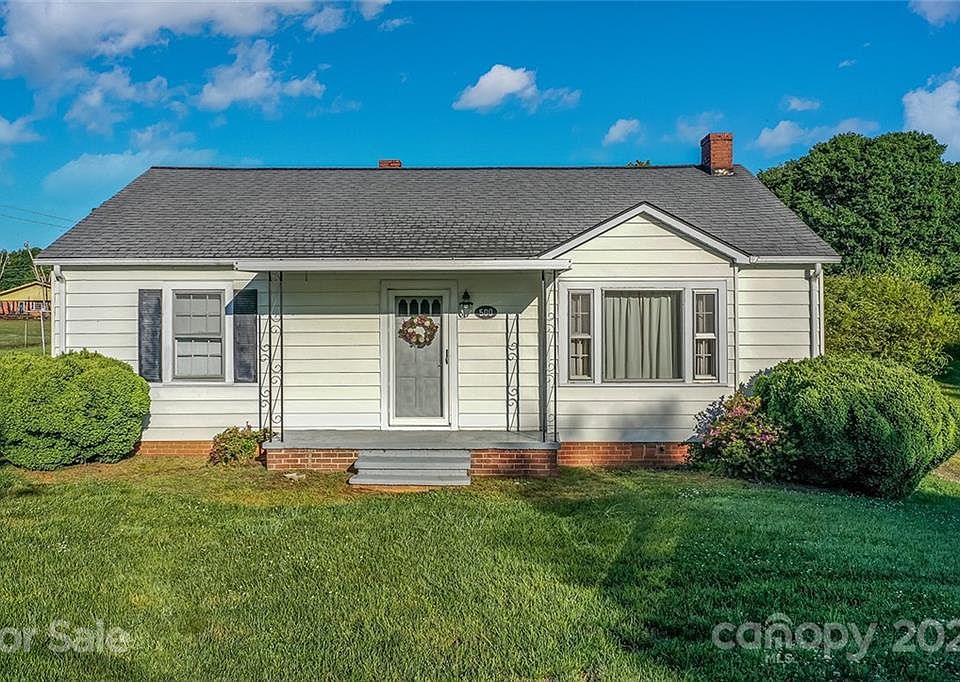 1st image of 500 Mountain View Dr