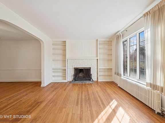 2nd image of 6907 N Kenton Ave