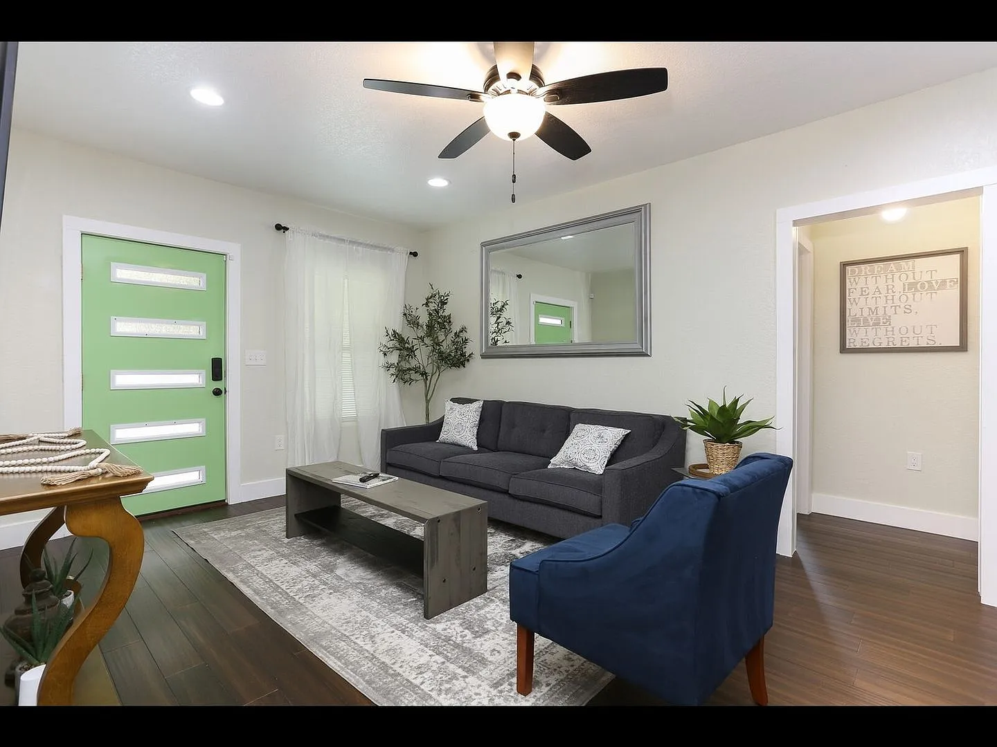 Charming 3BR House in San Antonio — Photo 2