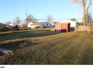 1028 Thrush Ln, Norristown, PA 19403