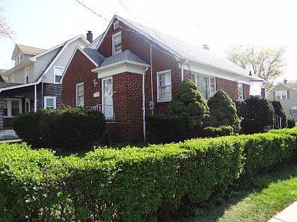 1st image of 634 Faitoute Ave