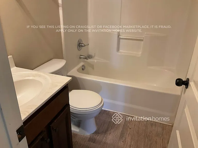 4373 Grove Lake St — Photo 10
