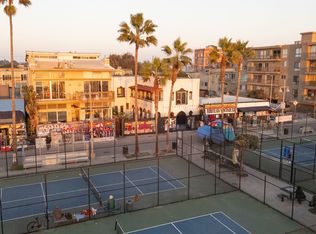 1915 Ocean Front Walk, Venice, CA 90291
