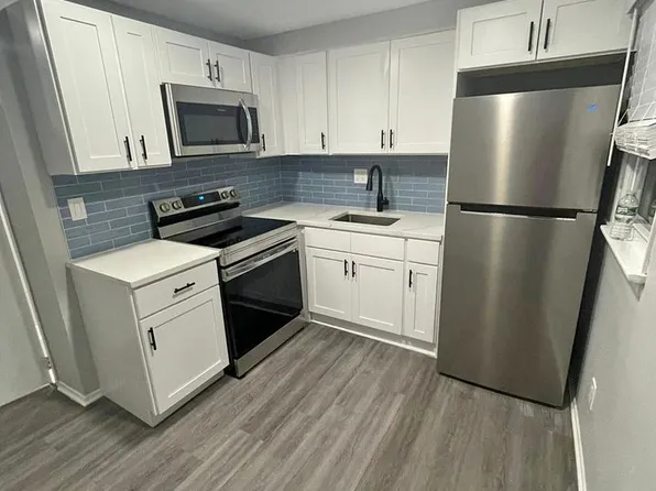 1312 N Black Horse Pike #1302, Blackwood, NJ 08012