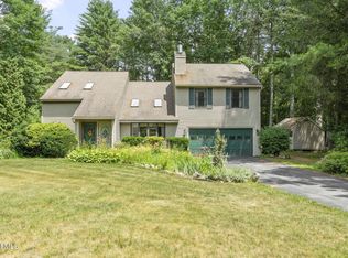 11 Amber Way, Ballston Spa, NY 12020