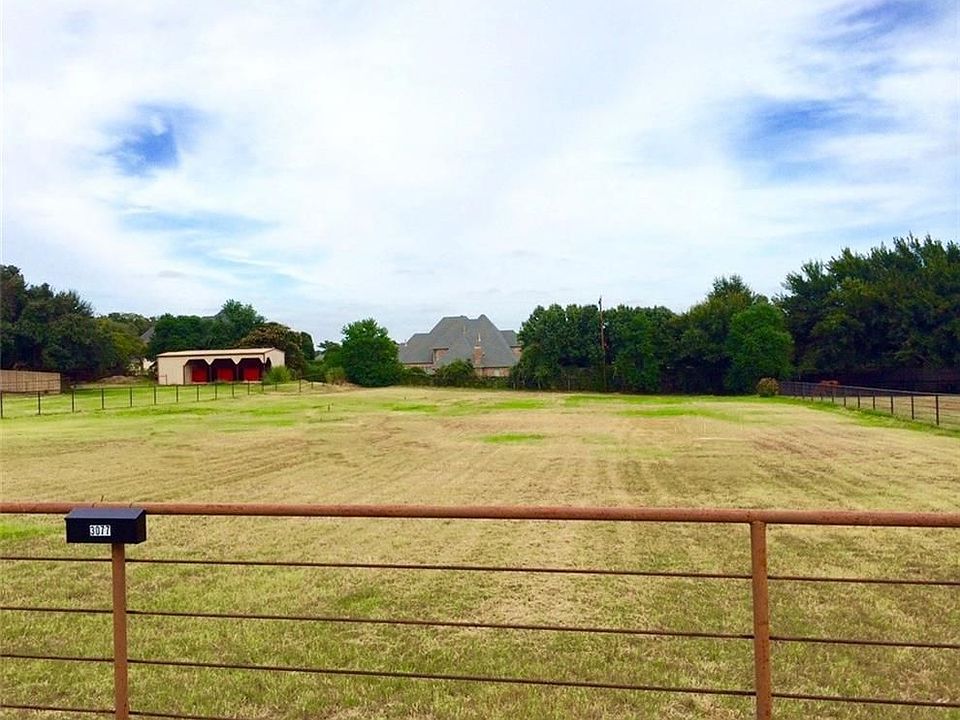 2nd image of 3077 Ridgecrest Dr