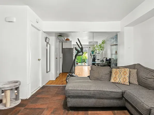 61-26 Booth Street image 30 of 35