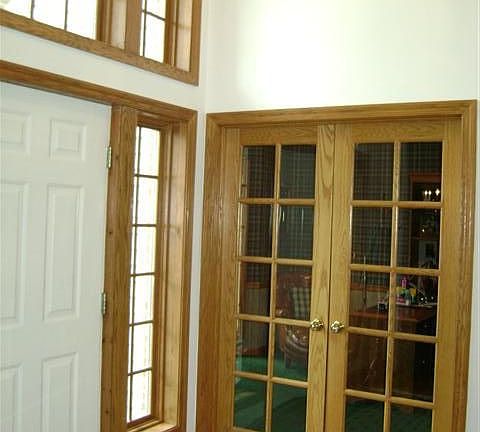 3rd image of 1716 Forest Dr