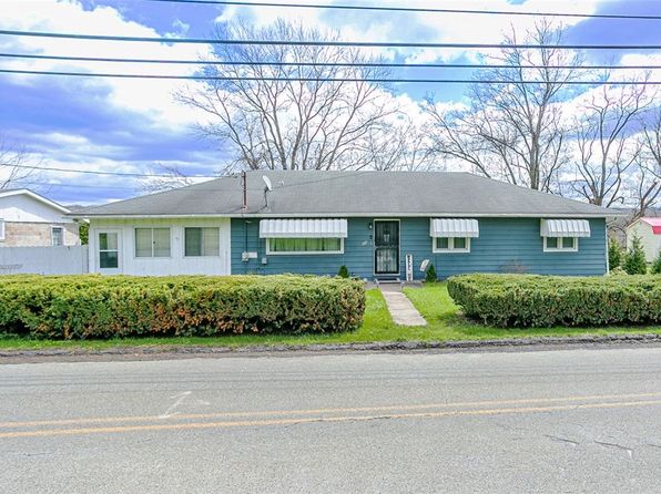 650 Overhead Bridge Rd, Youngwood, PA 15697