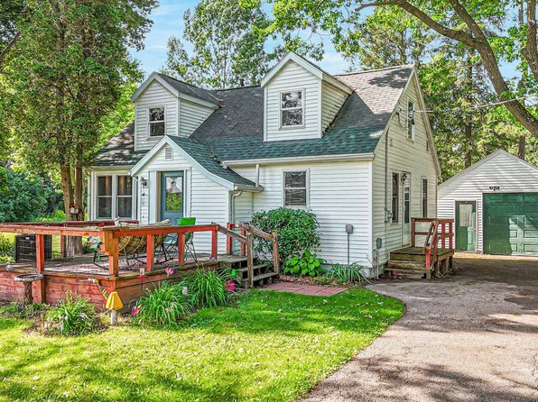 111 W Railroad St, Bowler, WI 54416
