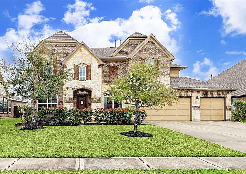 1st image of 1215 Cottage Oak Ln