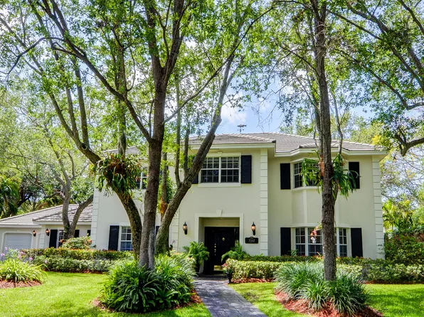 7297 SW 146th Ter, Palmetto Bay, FL 33158