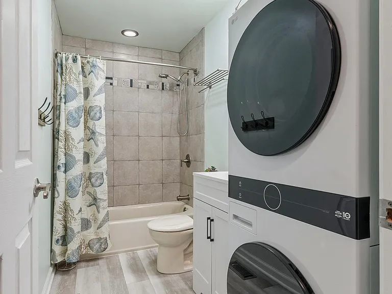 301 Wicomico Rd — Photo 17