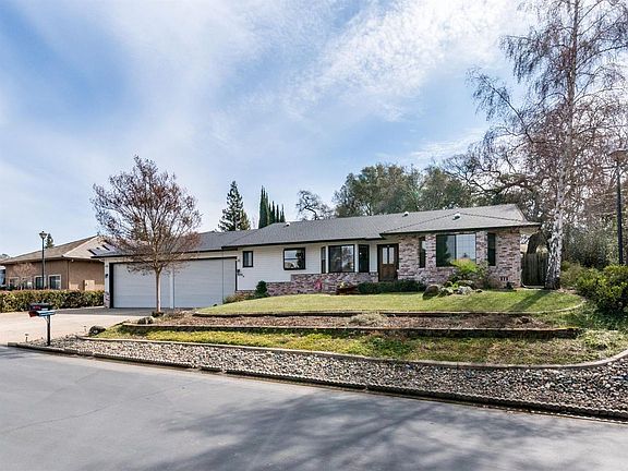 2nd image of 3232 Western Dr