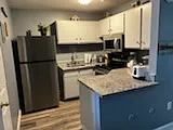 9 Treetop Cir #124 — Photo 5
