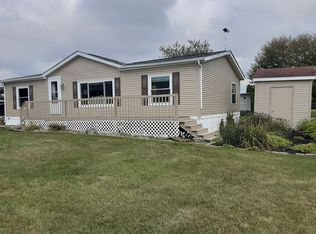 9661 Mulberry Ct, Freeland, MI 48623