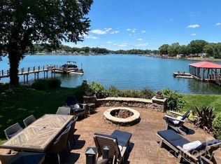 182 Malibu Rd, Mooresville, NC 28117