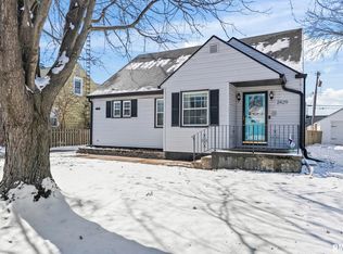 2429 S State St, Springfield, IL 62704