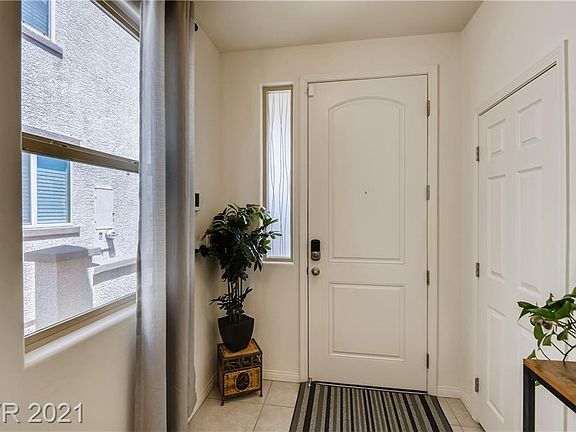 4th image of 357 Mezzaforte St