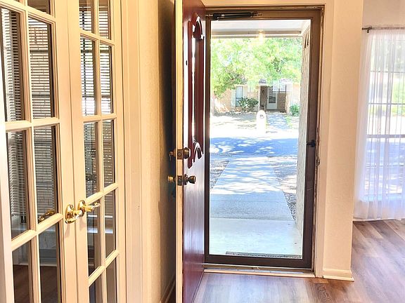 4th image of 1 Swenson Cir