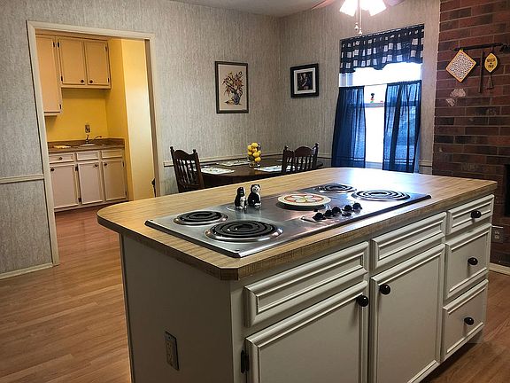 5th image of 2946 N Eagle Nest Ave