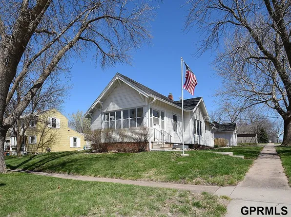 404 N 8th St, Seward, NE 68434
