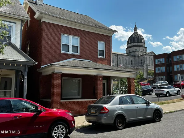 1223 14th Ave, Altoona, PA 16601