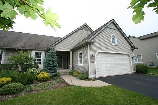 1st image of 230 Pierce Lake Dr