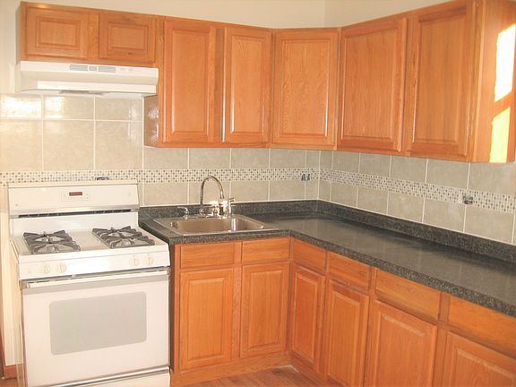 2nd image of 2230 N Lockwood Ave