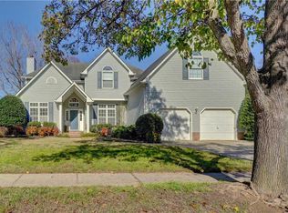 858 Reading Rd, Virginia Beach, VA 23451