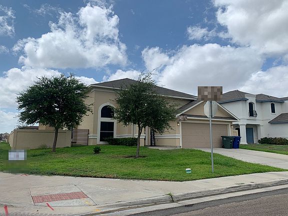 3rd image of 223 Twin Oak Dr