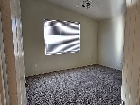 5th image of 3985 E Shadow Branch Dr
