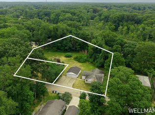 1019-1021 Elizabeth St, Saugatuck, MI 49453