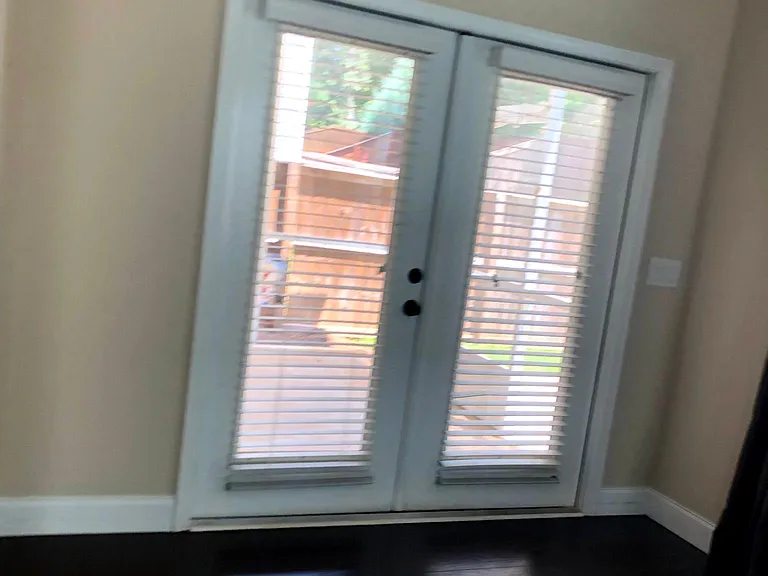 181 Cherokee Pond Ct — Photo 10