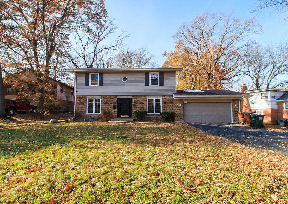 1st image of 20708 Thornwood Dr