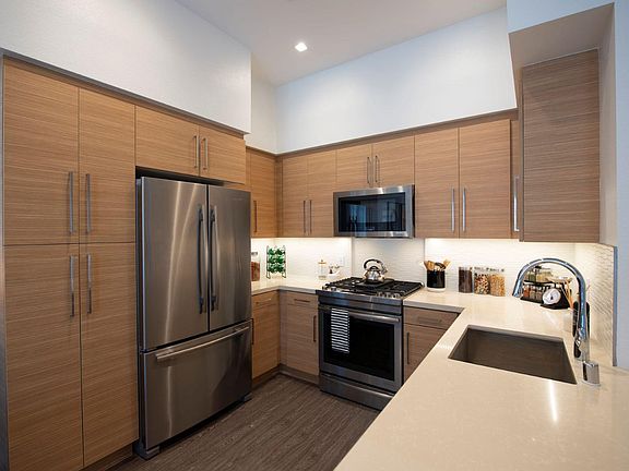 4th image of 3425 W Olive Ave APT 127