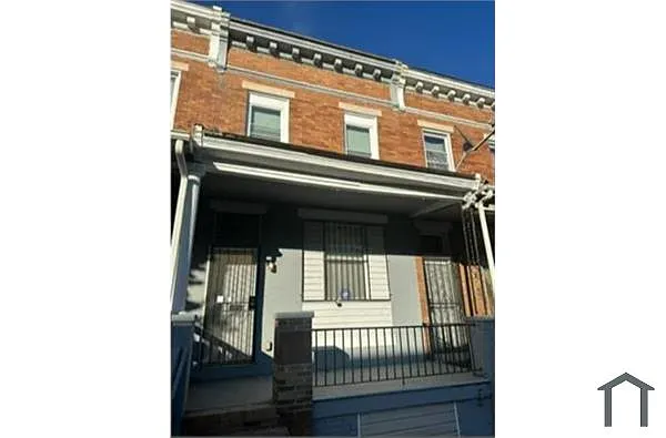Building Photo - 1600 E 25th St