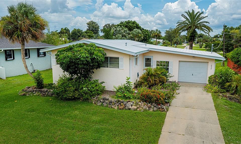 1st image of 2828 MAGNOLIA WAY