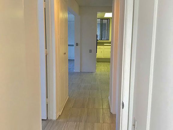 5th image of 346 Avenida Sevilla Unit D