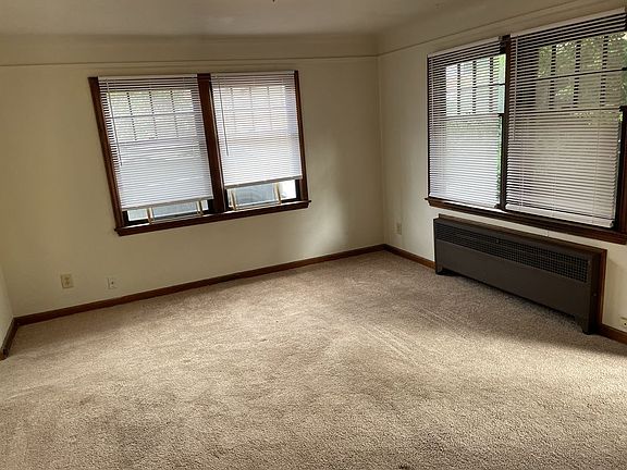 3rd image of 2135 4th St APT 1