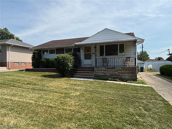 4th image of 536 Westview Rd
