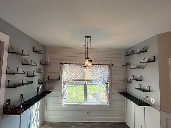 5th image of 308 College St